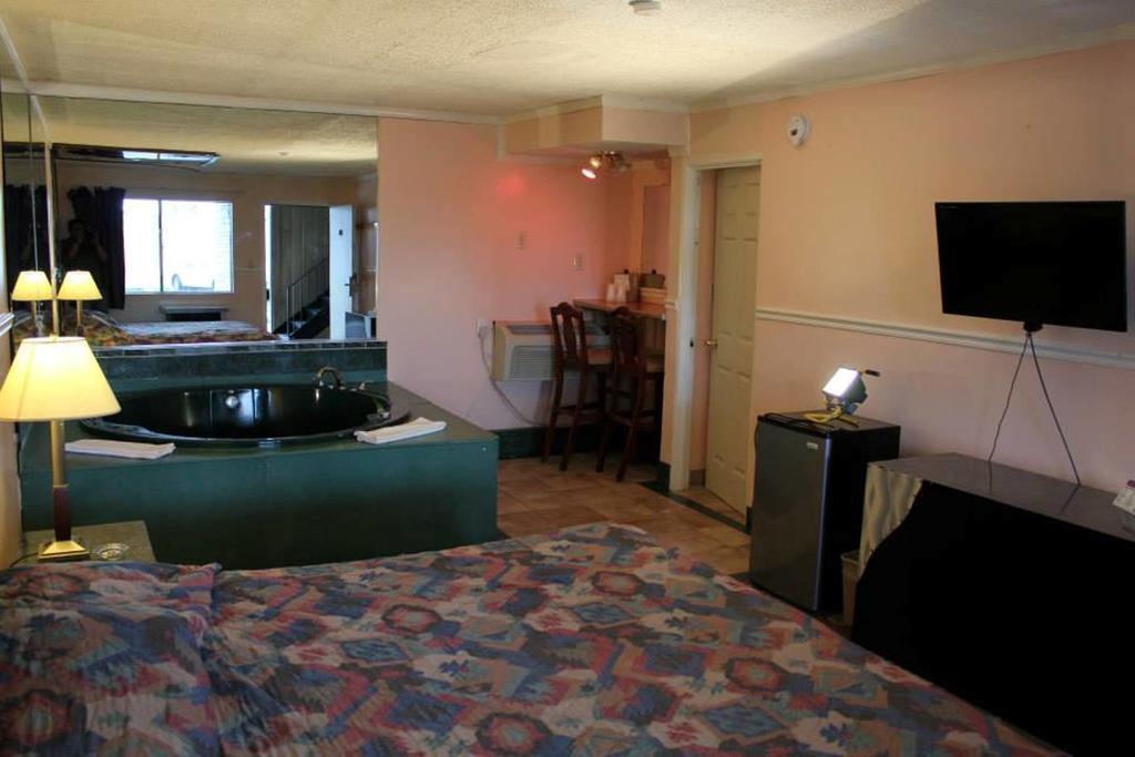 Presidential Inn And Suites Lyons Exterior foto